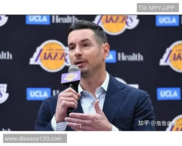 詹姆斯谈下半场表现强调不必过于关注关键时刻的不败记录